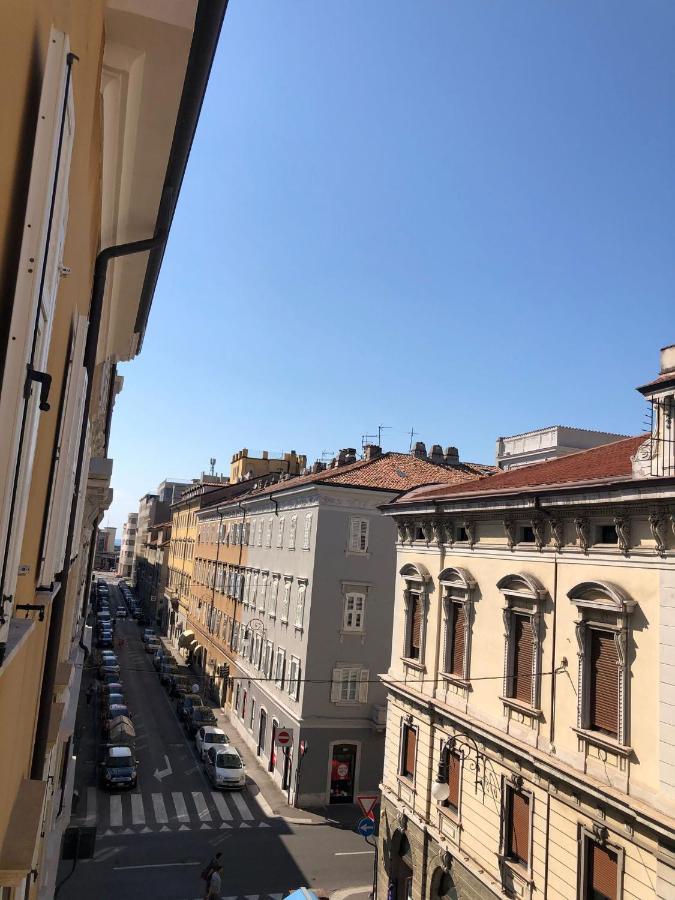 Le Maldobrie Appartement Triëst Buitenkant foto