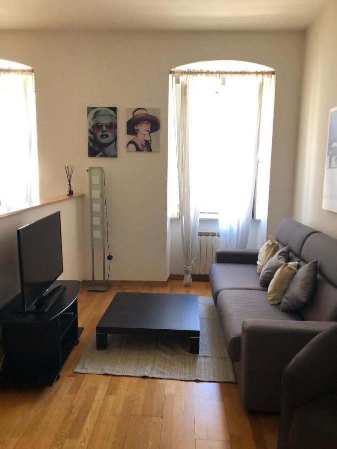 Le Maldobrie Appartement Triëst Buitenkant foto